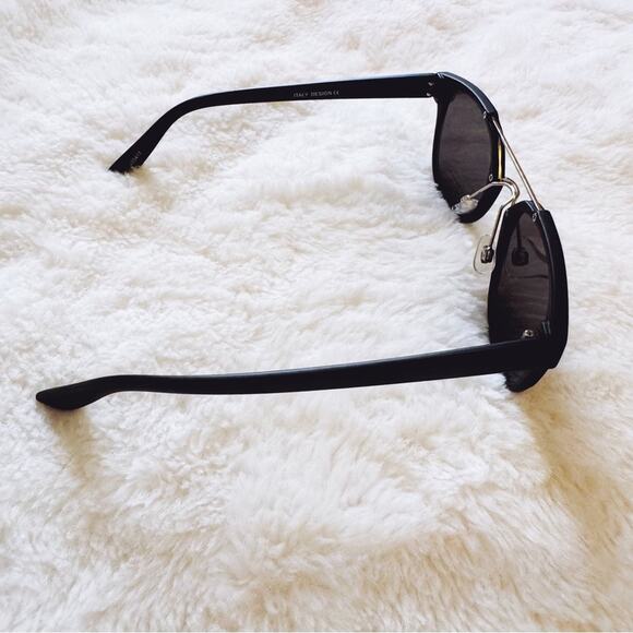 Alina Black Bold Round Sunglasses - Picture 7 of 9